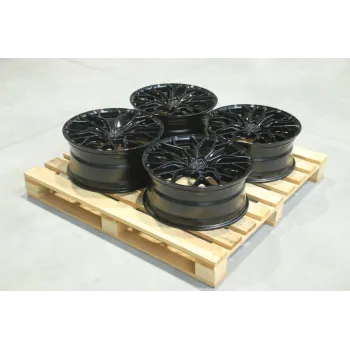 Set of CVR1 19x8 ET40 + 19x8,5 ET45 5x112 Gloss Black