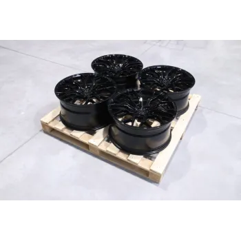 Set of CVR1 20x10 ET30 5x112 Gloss Black