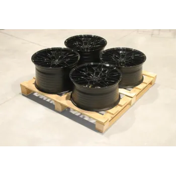 Set of CVR6 20x10 ET37 + 20x12 ET30 5x114,3 Gloss Black