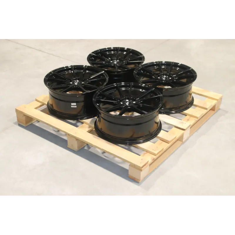 Set of JR21 18x8 ET37 5x100 Gloss Black