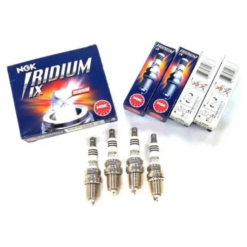 Velas de ignição NGK BKR7EIX para Honda Civic EG6 / EK4 VTI / Pack 4